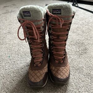 Patagonia wintertide waterproof boots size 8